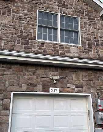 2nd image of 317 Raymound Blvd