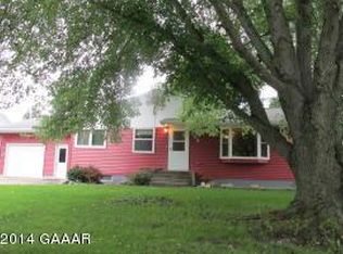 605 W Oak St, Osakis, MN 56360
