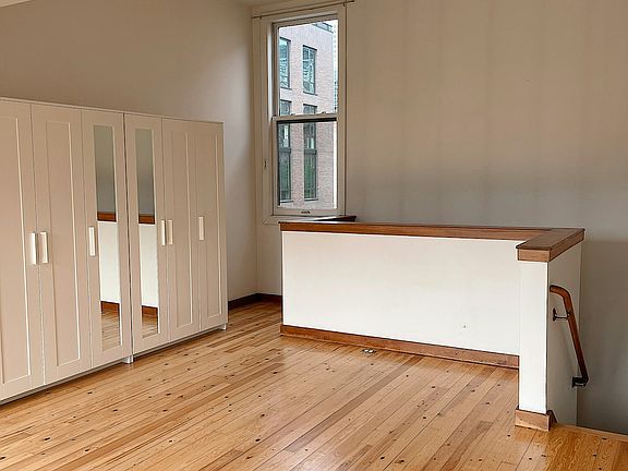 5th image of 215 2nd Ave S APT 405