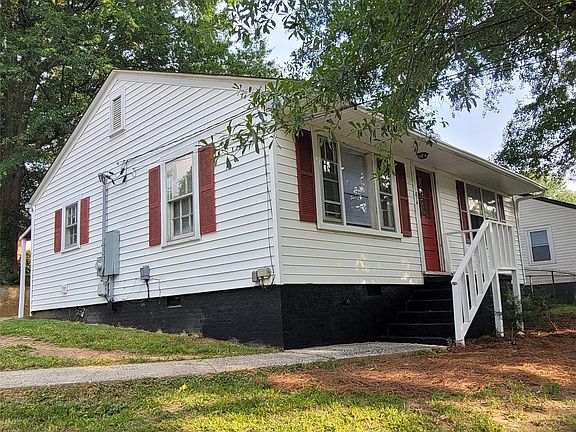 5th image of 814 S Weldon St