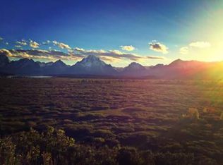 101 Robertson St, Cody, WY 82414