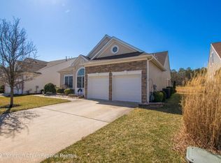 27 Avalon Way, Waretown, NJ 08758