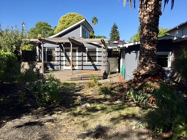 219 Peyton St — Photo 21