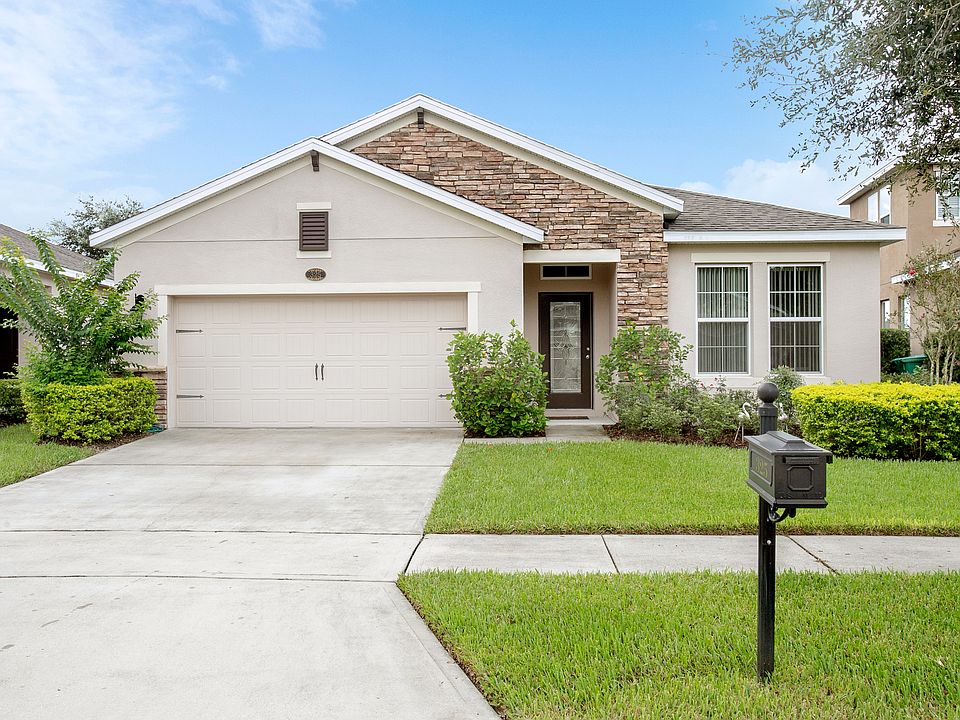 1st image of 325 W Freesia Ct