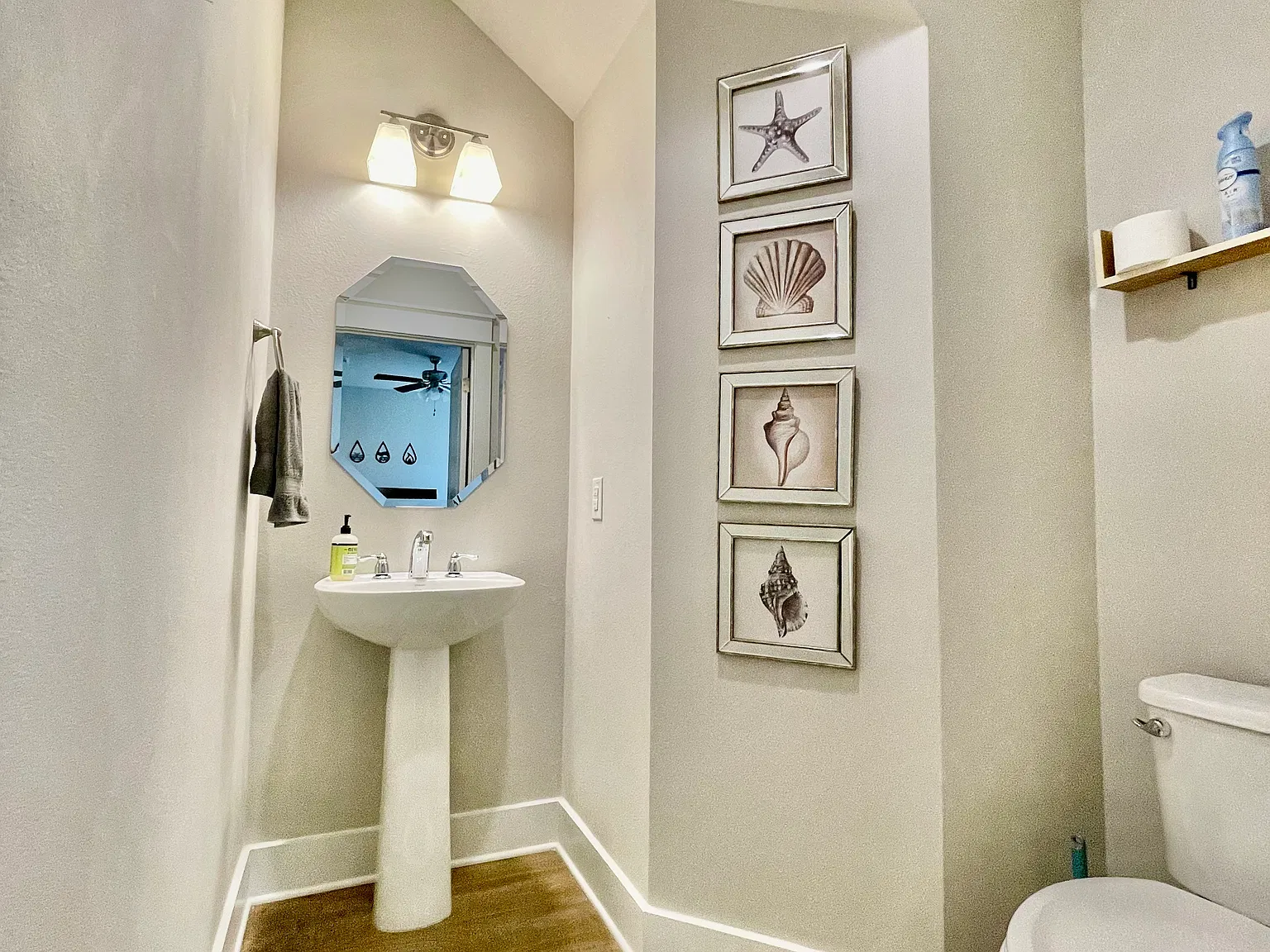 2 bed, 1720 sqft, $2,750 — Photo 3