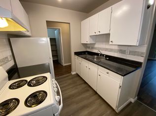 Cedartree Village, Surrey, BC V3W 4X4