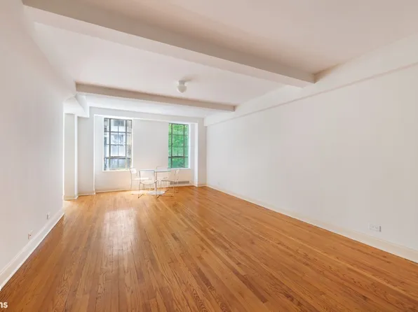 333 West 56th Street image 2 of 7