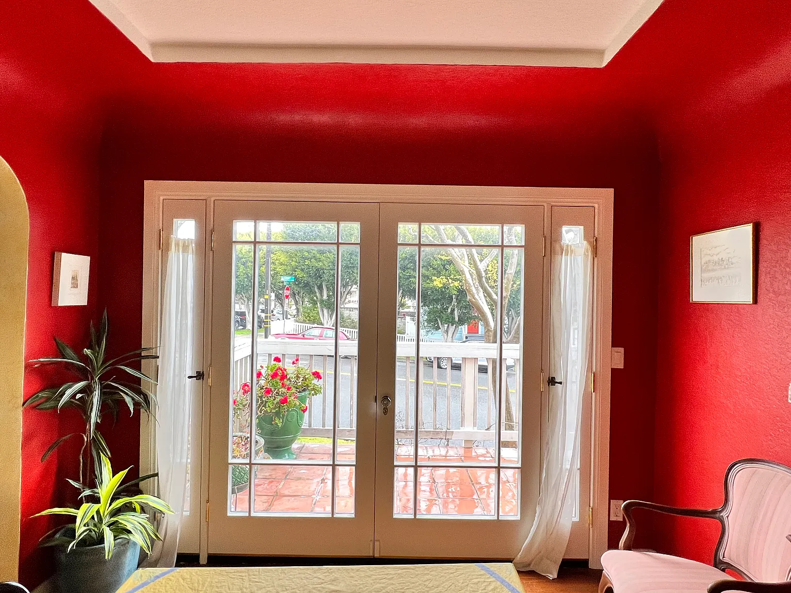 129 S Guadalupe Ave — Photo 4