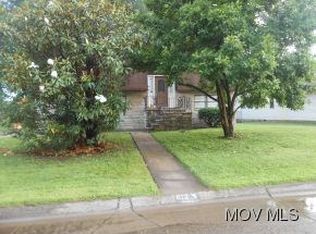 812 20th St, Vienna, WV 26105