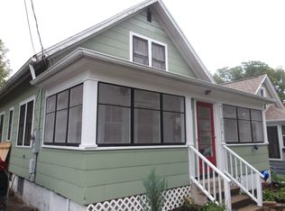 2614 E Dayton St, Madison, WI 53704