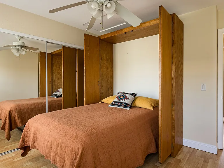 4327 Swift Ave #5 — Photo 16