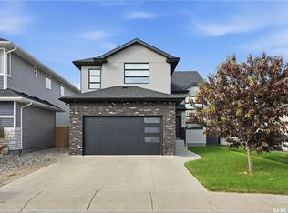 670 Fast CRESCENT, Saskatoon, SK S7W 0X1