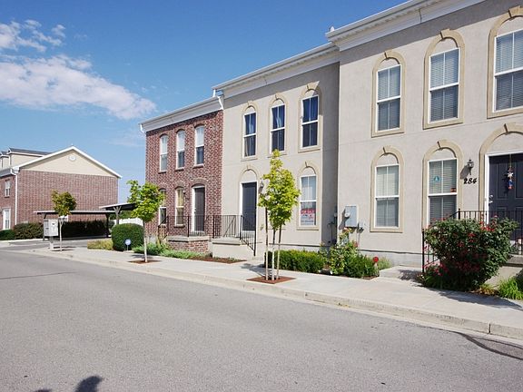 2nd image of 286 W Apple Cross Way