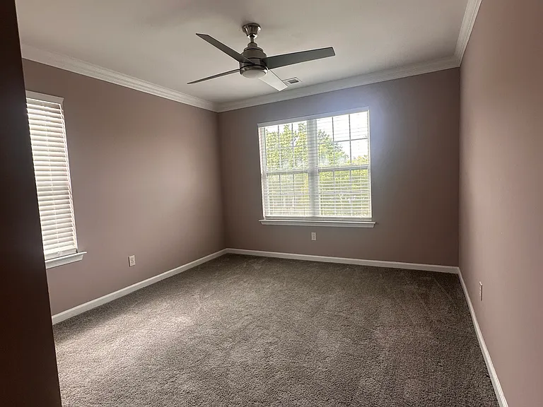 10146 Hawkeye Dr — Photo 18