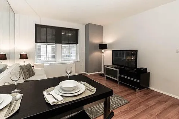 Rented by Upton Realty Group | media 25