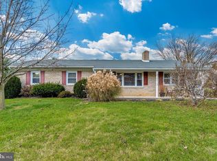 22124 Pikeside Dr, Smithsburg, MD