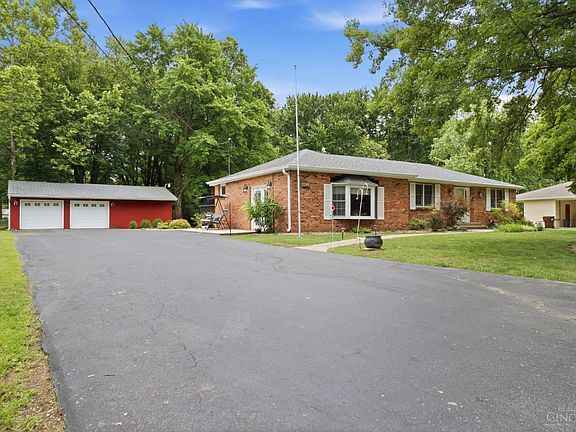 2nd image of 4422 Dogwood Dr