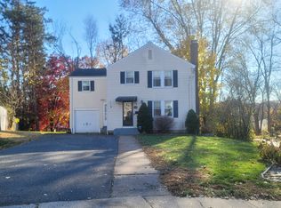 51 Taylor Rd, West Hartford, CT 06110
