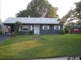 924 Eichelberger St, Hanover, PA 17331