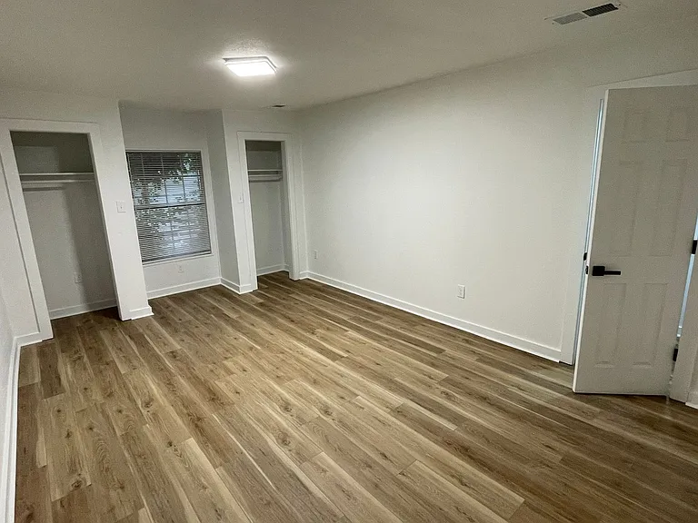 609 Cox St — Photo 5