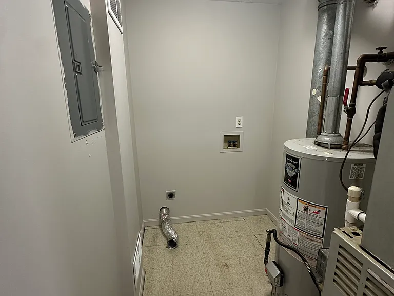 475 Raymond Rd #2 — Photo 8
