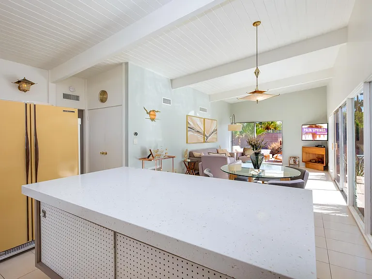 E Spencer Dr — Photo 11