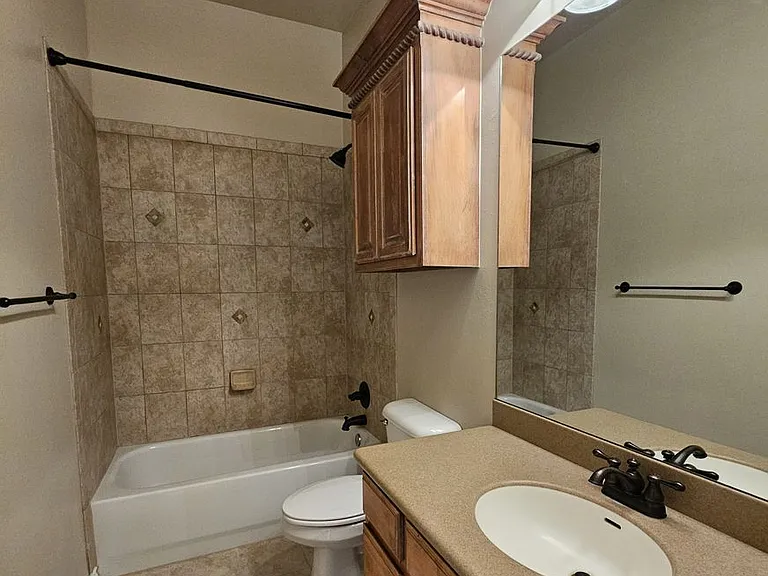 120 Napoli Ct — Photo 25