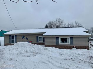 336 W Stimson Ave, Reed City, MI 49677