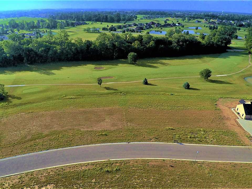 1st image of 2016 Fairway Dr #42