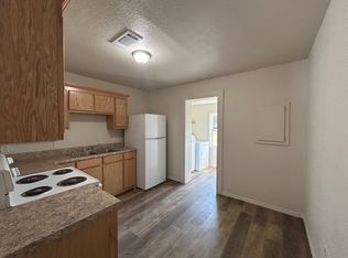 206 E Leftwich St #2, Vian, OK 74962