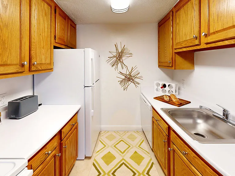Norwest Woods Apartment — Photo 80
