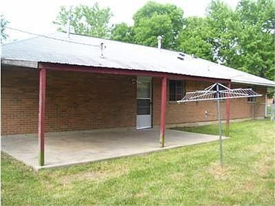 4th image of 303 Bluffside Dr