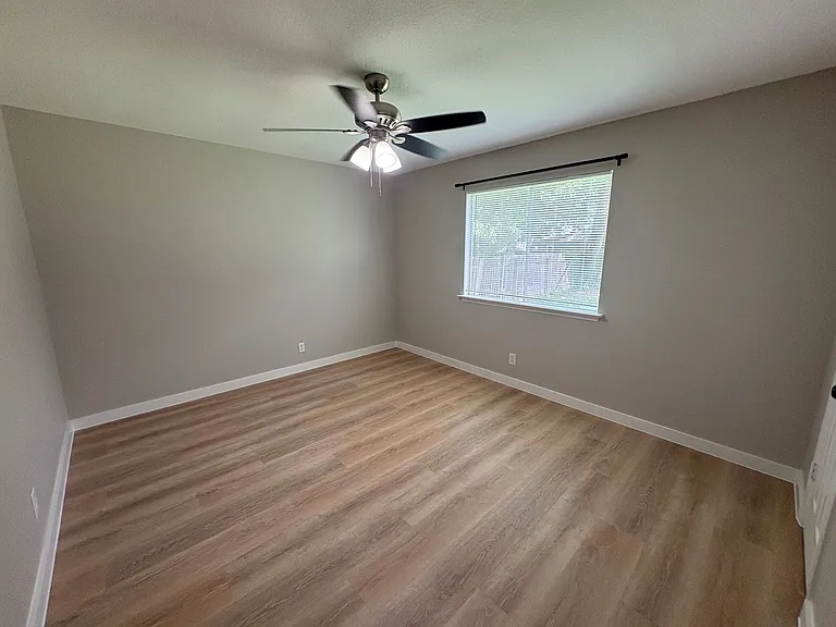817 Cactus Dr — Photo 18