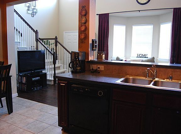 Kitchen and Living