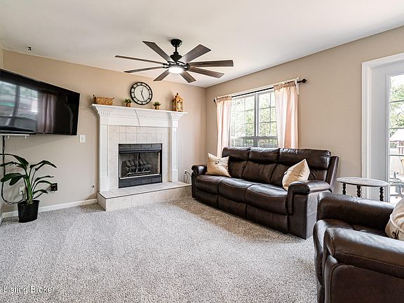 2nd image of 4302 Stonemeadow Ct