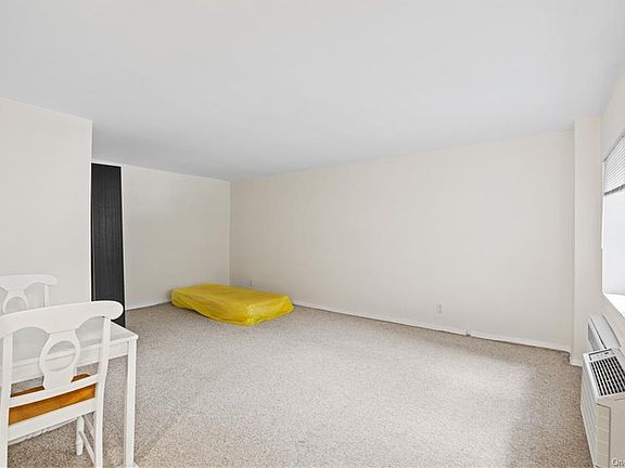4th image of 45 E Hartsdale Ave APT 3A