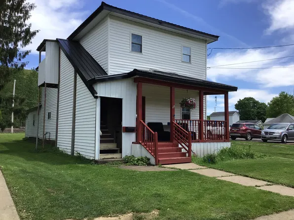 128 River St #B, Salamanca, NY 14779