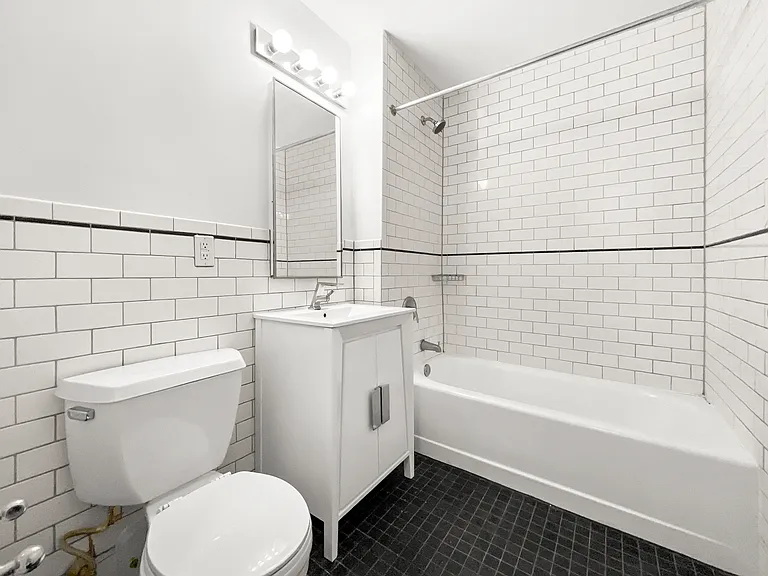 304 W 117th St #3F — Photo 12