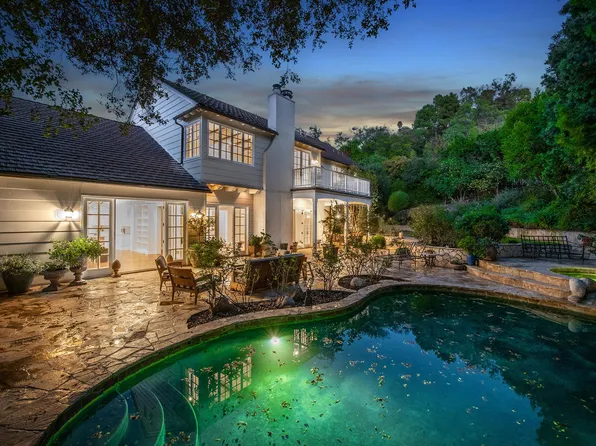 15310 Kingswood Ln, Sherman Oaks, CA 91403