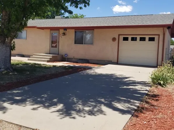 1503 Robin Pl, Pueblo, CO 81006