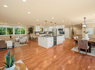 13032 NE 184th Pl, Bothell, WA 98011