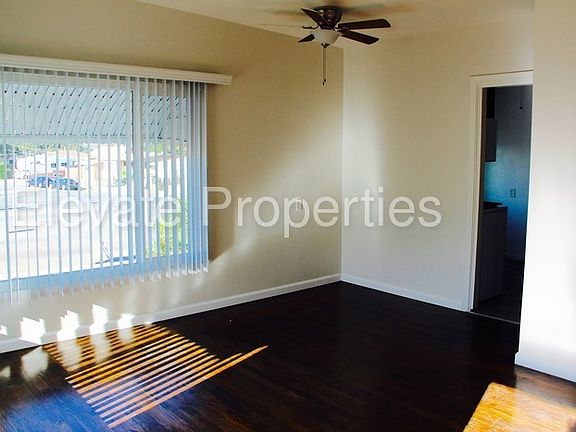 4th image of 4353 1/2 College Ave