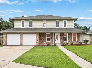 308 Glenmeade Ct, Gretna, LA 70056
