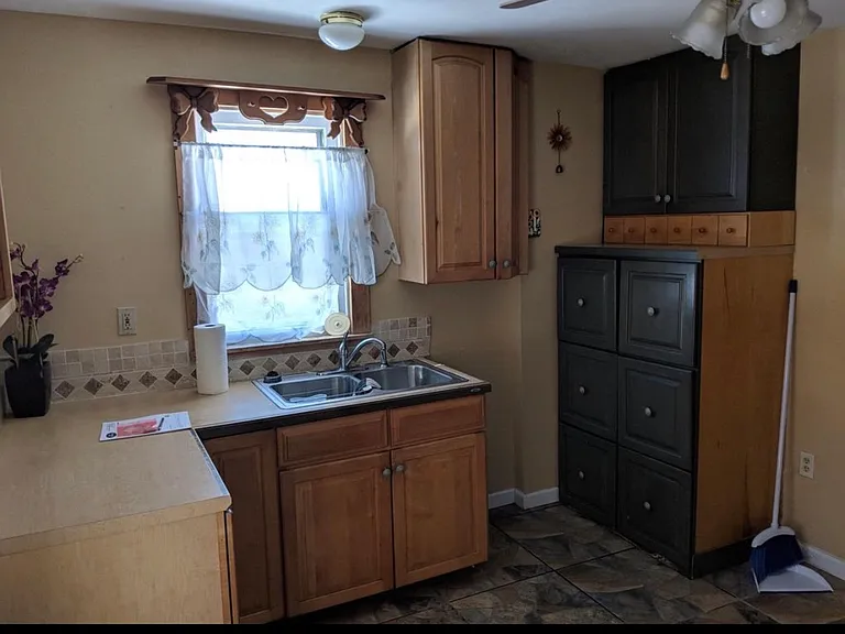 3504 Colonial Ave — Photo 13