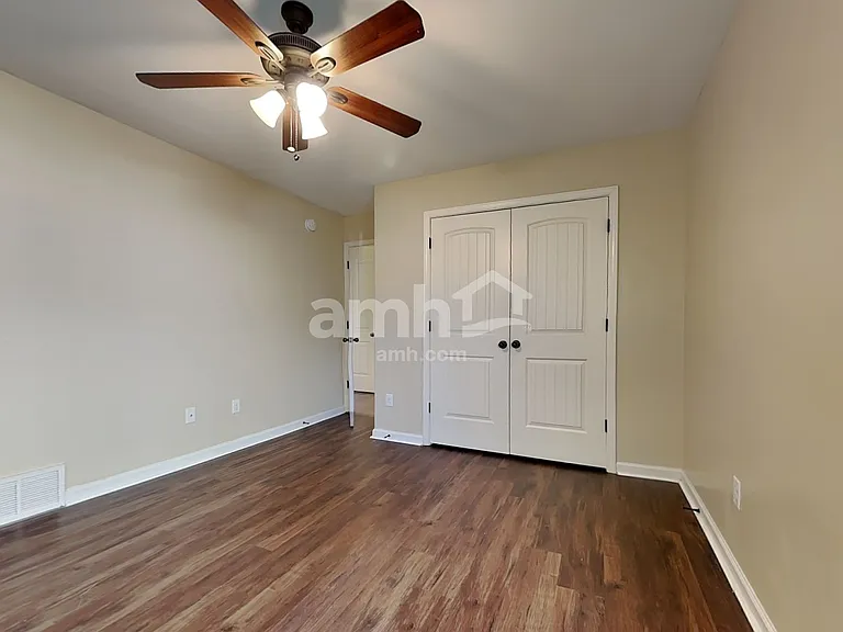 1246 Carlton Ridge Dr — Photo 15