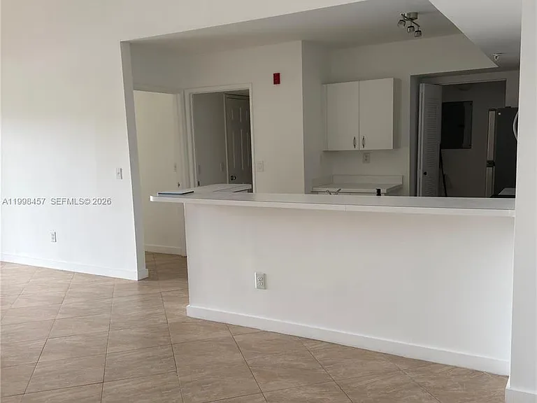 2640 S University Dr #308 — Photo 4
