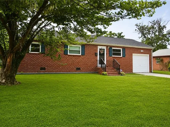 475 Duchess Ct, Hampton, VA 23669
