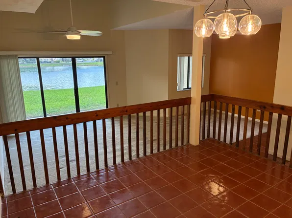 4202 S Pine Island Rd, Davie, FL 33328