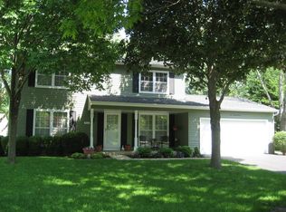 103 Bedford Ln, Geneva, IL 60134