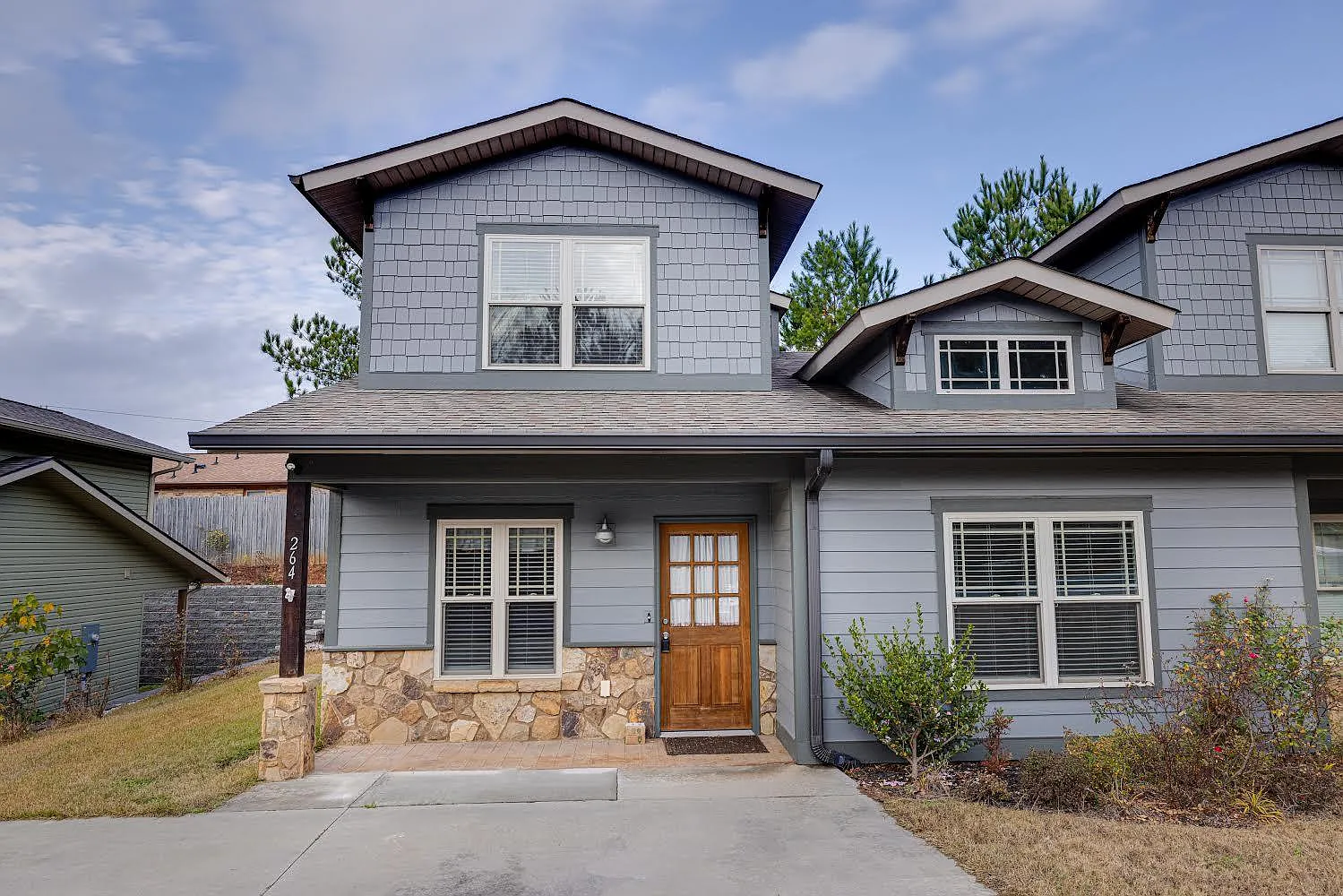 264 Lee Ln — Photo 2